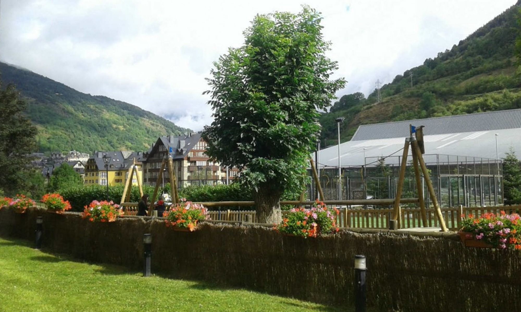 La Vall Blanca Apart-hotel Vielha